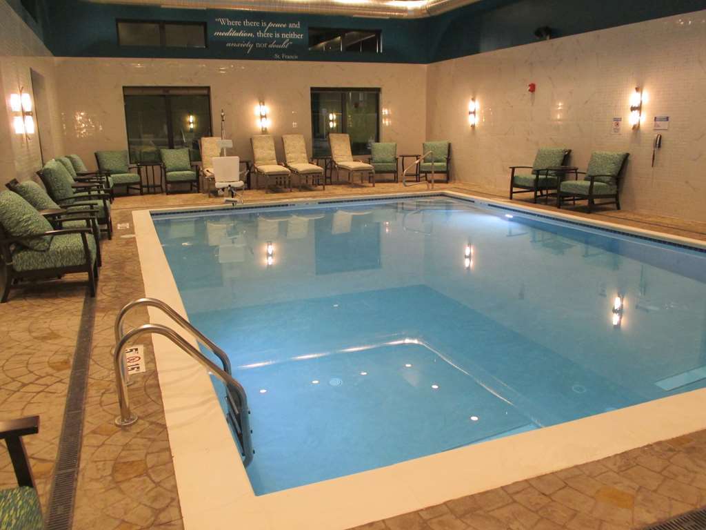 Best Western Plus Franciscan Square Inn & Suites Steubenville Facilities photo